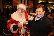 für Kinder oder den Nikolaus gibts auch alkoholfreien Punsch (©Foto: Martin Schmitz)